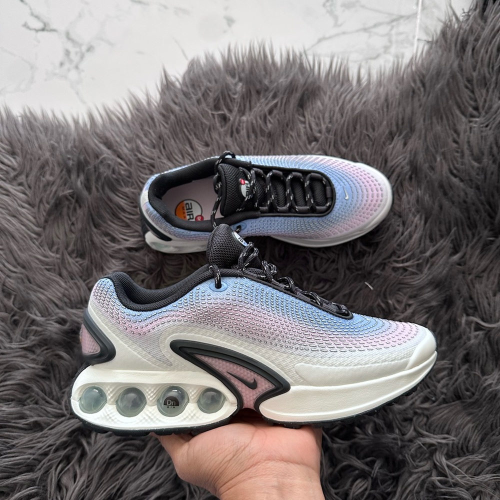 Nike Air Max DN Premium - Picture 5 of 11